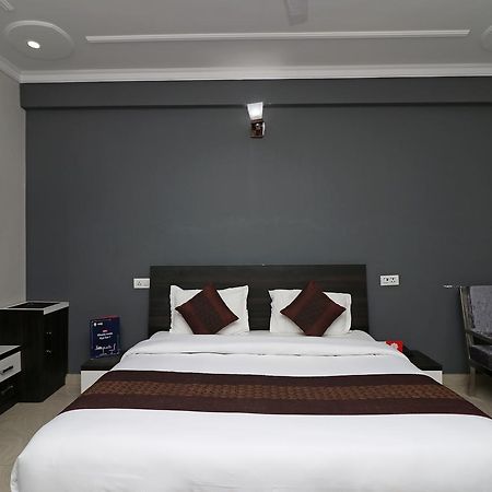 ホテルOyo 11877 Royal Residency New Tehri エクステリア 写真